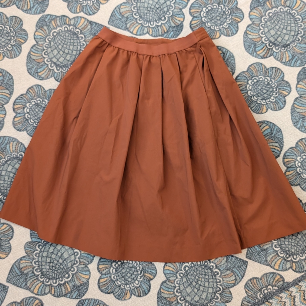 Uniqlo A-Line Skirt in Rich Brown